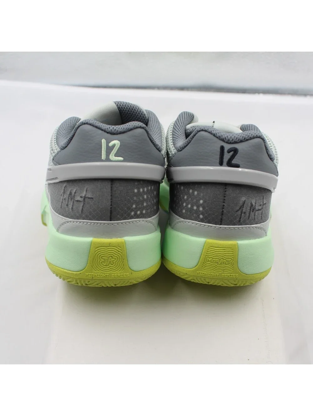 Nike Ja 1 GS 5.5Y Youth Kids Basketball Shoes Light Silver Cyber Grey DX2294-003